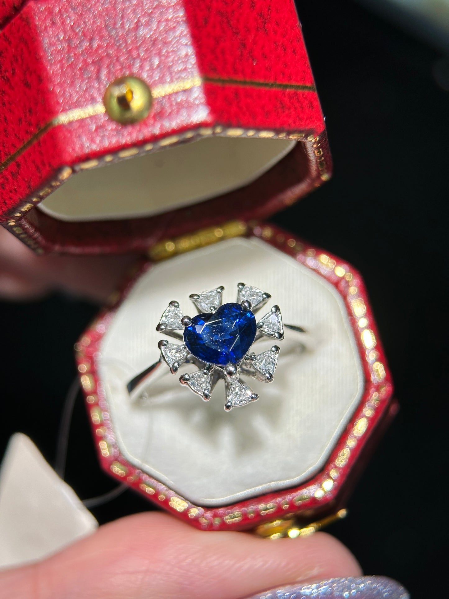 18K Gold Natural Royal Blue Sapphire Ring