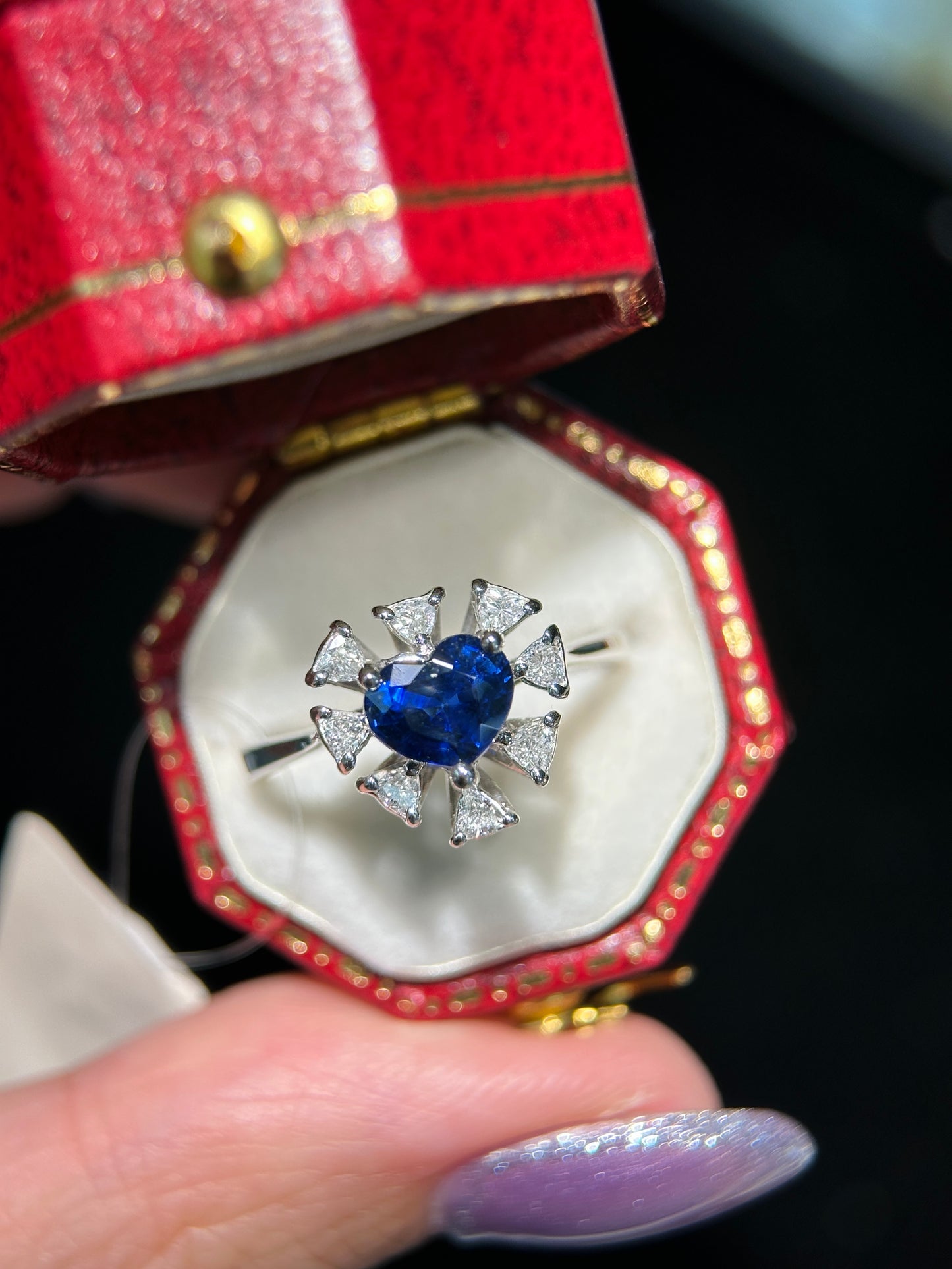 18K Gold Natural Royal Blue Sapphire Ring