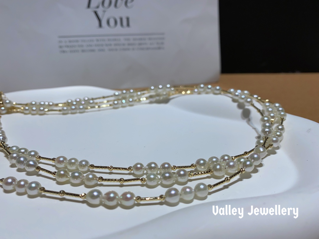 18K Akoya Pearl necklace