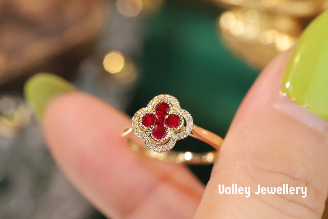 18K lucky four-leaf clover ๐ ruby ring