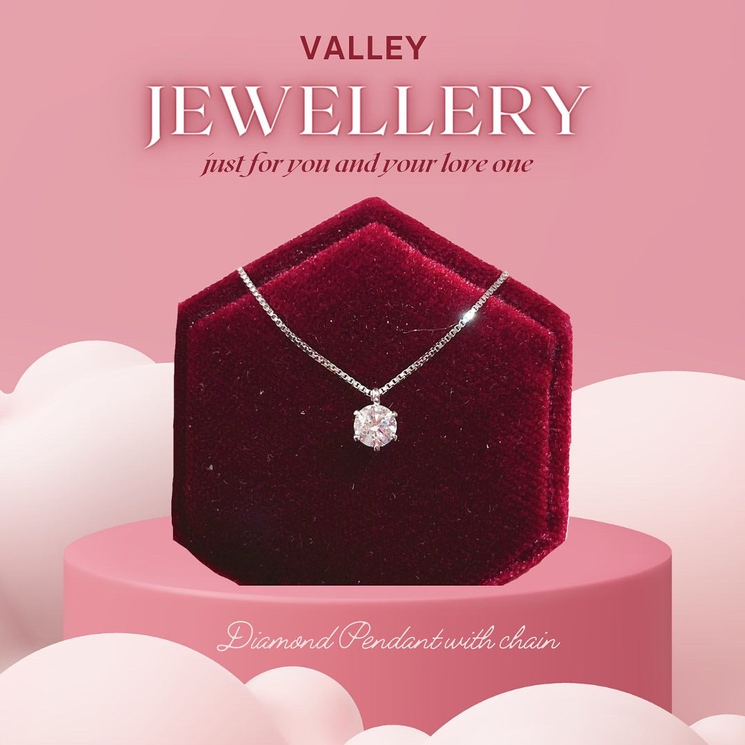 Diamond ( 0.31ct.) Pendant with Chain