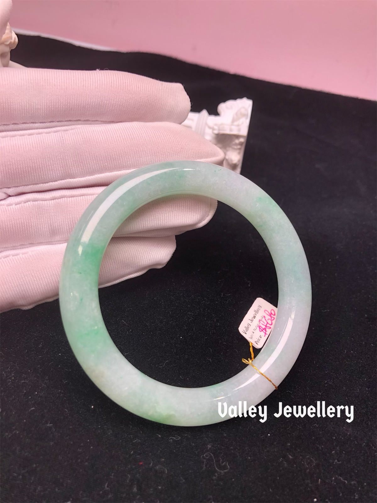 Natural Jadeite Bangle