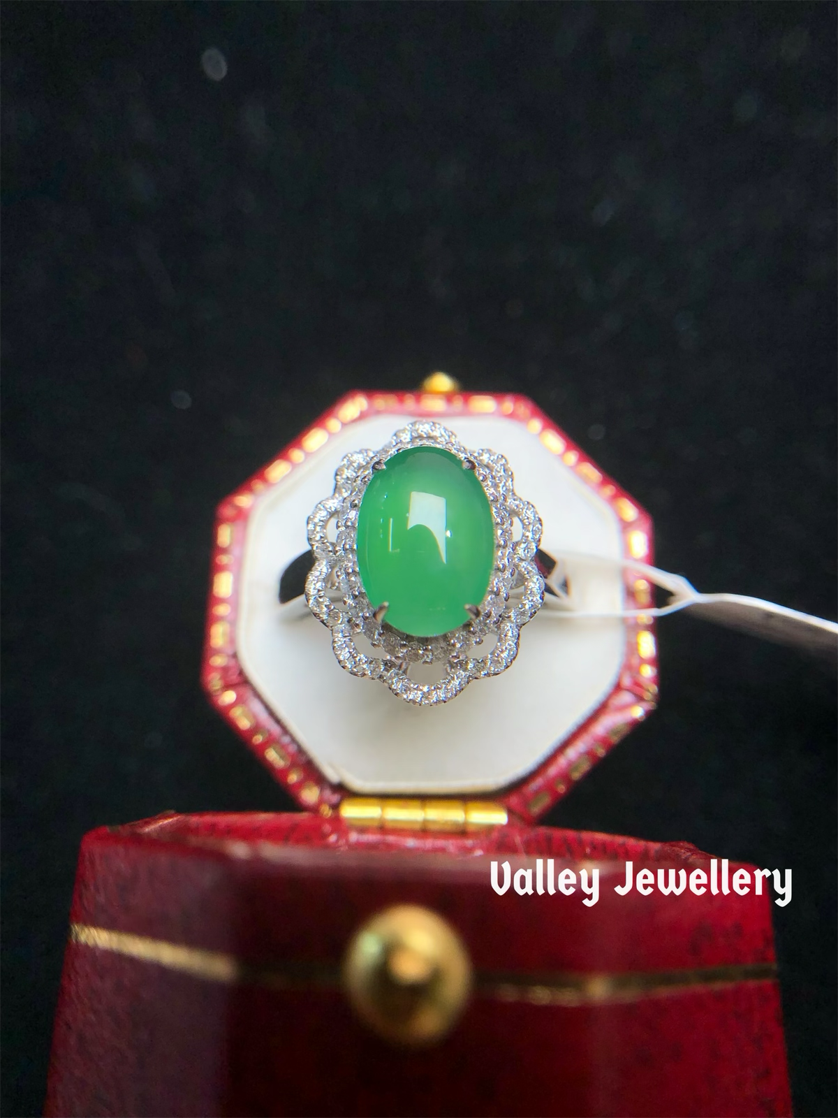 18K Natural Jadeite Ring