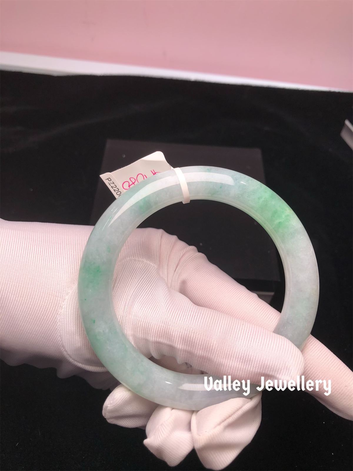 Natural Jadeite Bangle