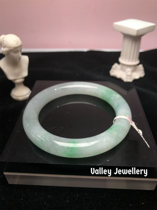 Natural Jadeite Bangle