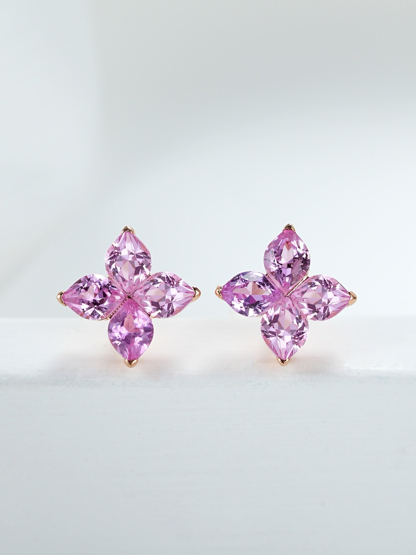 18K gold Natural Sapphire Earrings