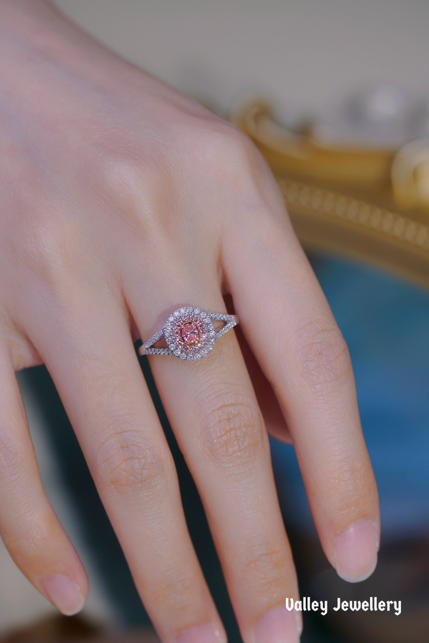 18k oval pink diamond ring