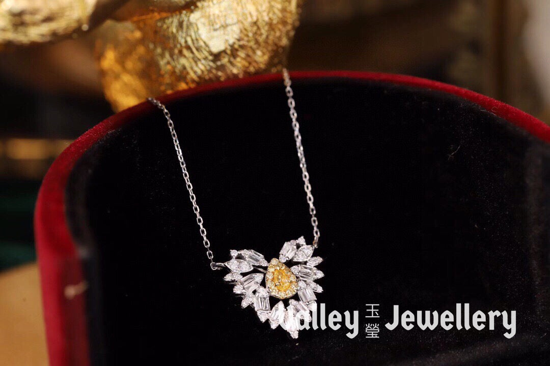 18K Yellow Diamond Necklace