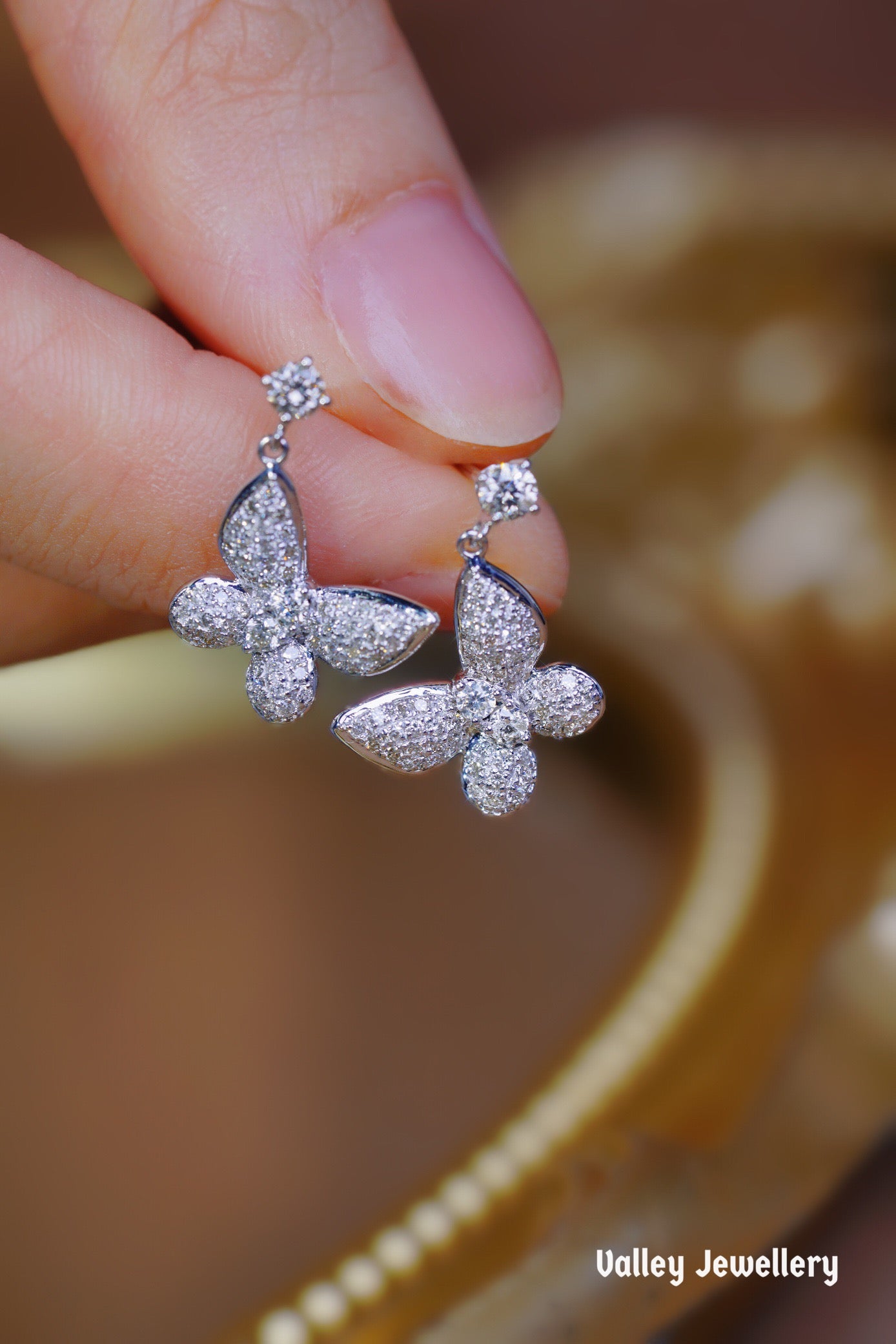 18k 0.80ct butterfly earrings