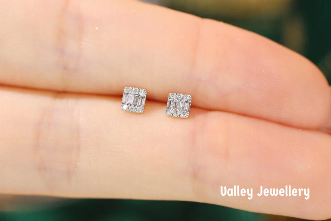 18K Diamond Earrings