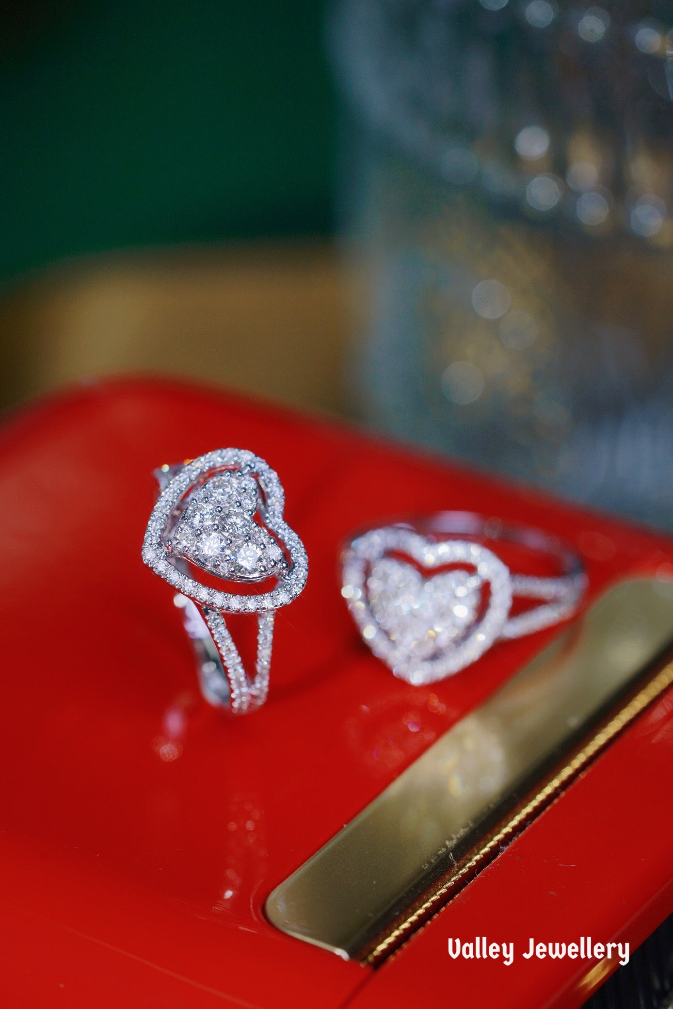 18K Heart Shaped Diamond Ring