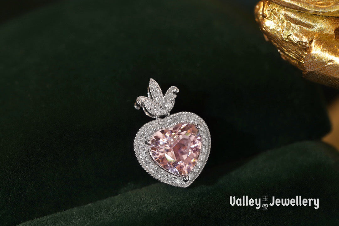 18K Sparkling Heart-shaped Morganite pendant