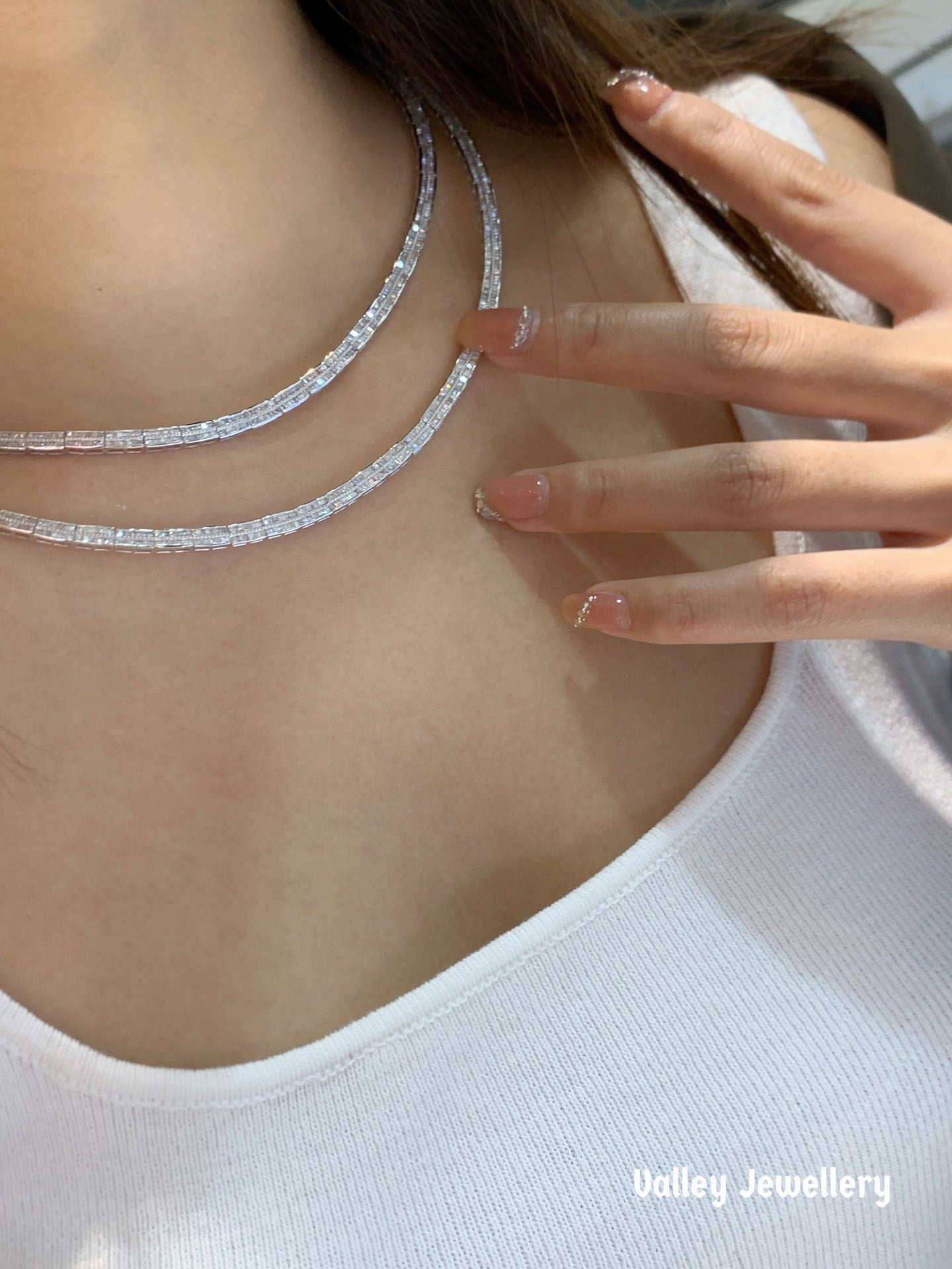 18K Luxury diamond chocker necklace