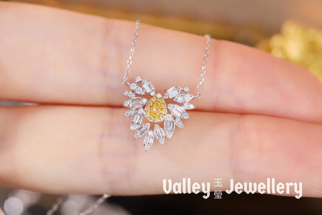 18K Yellow Diamond Necklace