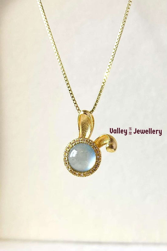 18K Gold Rabbit Jadeite Pendant