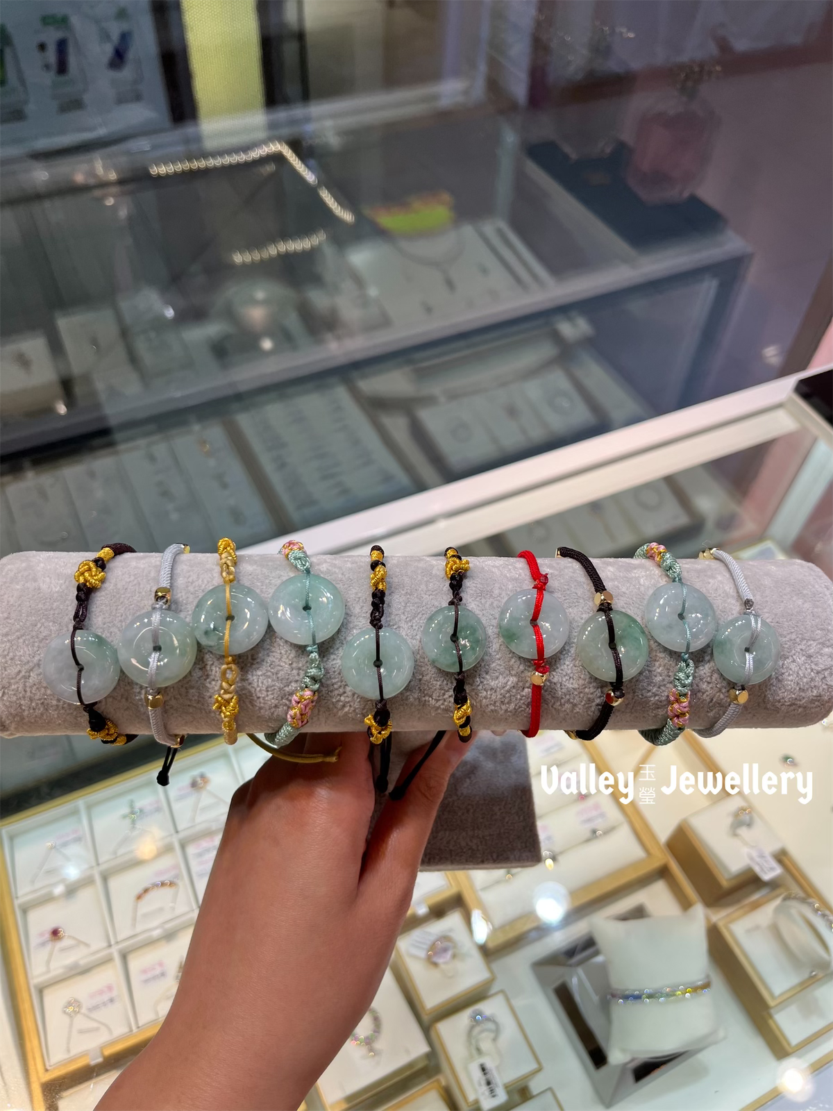 Natureal Jadeite Bracelets