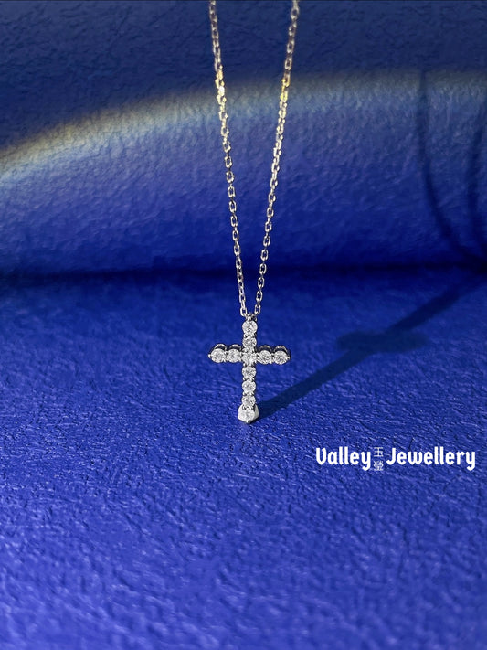 18K Cross Diamond Necklace (Small)