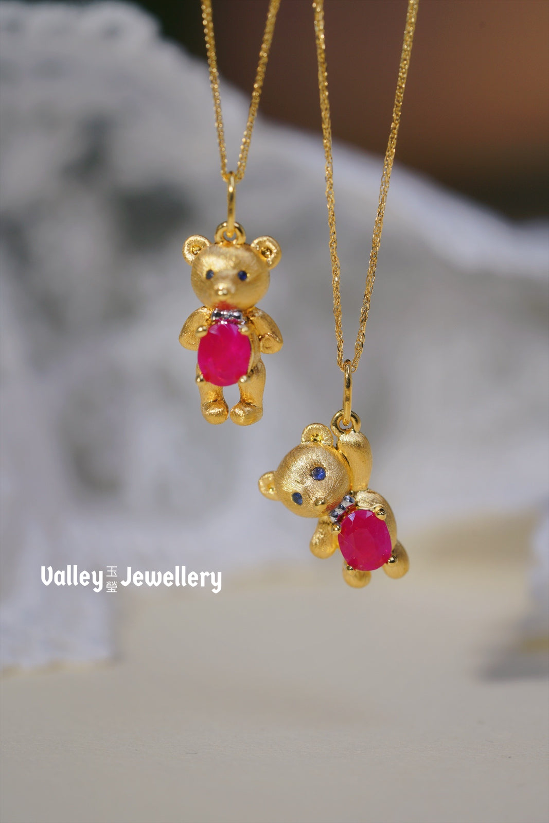 18K Gold Ruby & Bear Pendant