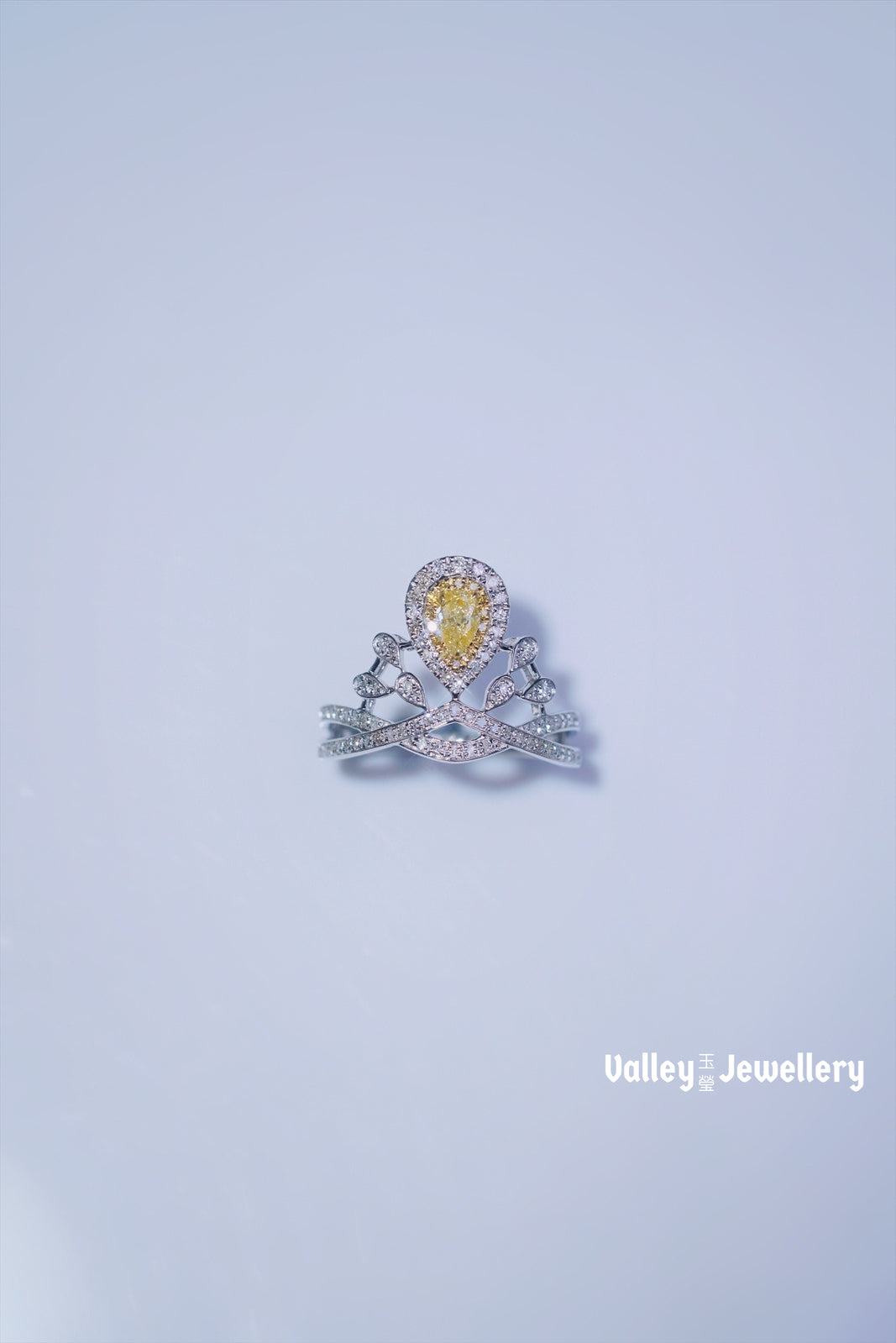 18K Yellow Diamond Ring