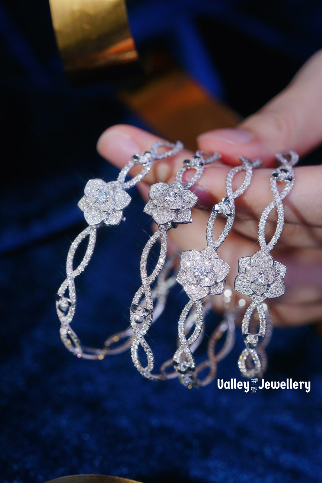 18K Diamond Flower Bracelet