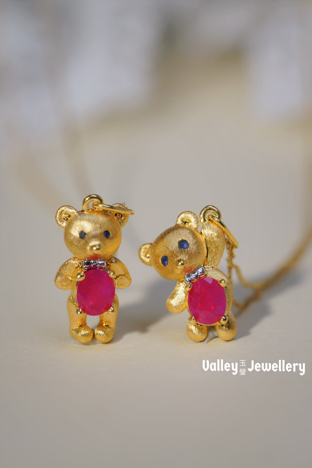 18K Gold Ruby & Bear Pendant