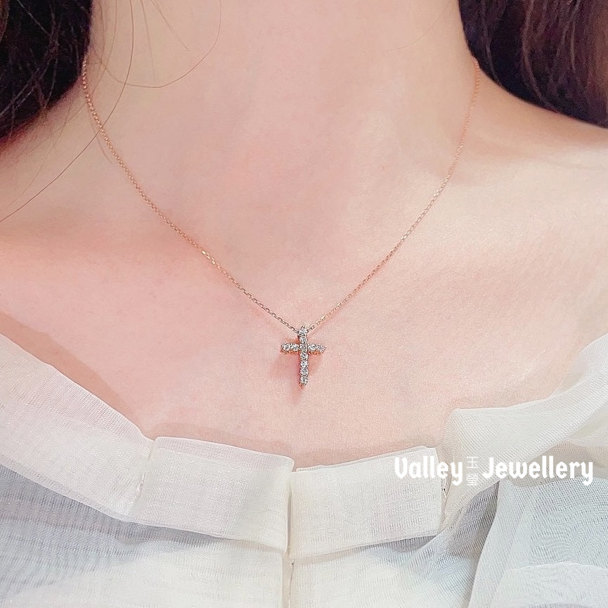 18K Cross Diamond Necklace (Small)