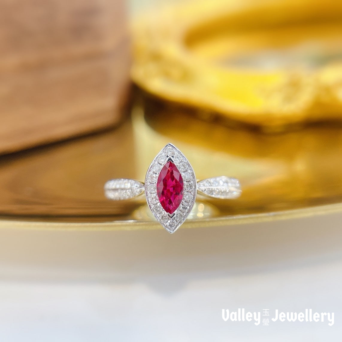 18K Gold Ruby & Diamond Ring