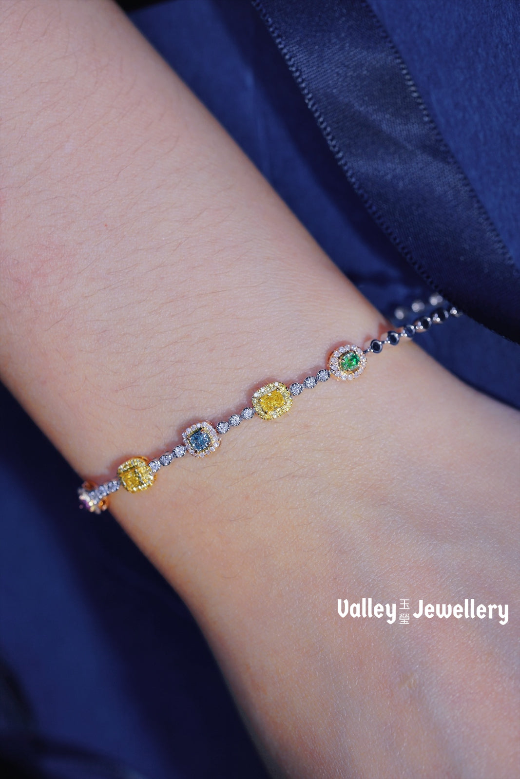 18K Colours Diamond Bracelet